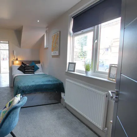 Rent this 1 bed house on Saffron Lane in Leicester, LE2 6NU