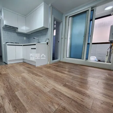 Image 2 - 서울특별시 서초구 양재동 251-1 - Apartment for rent