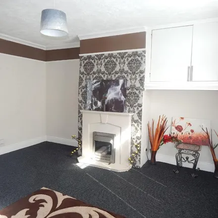 Rent this 2 bed townhouse on Bromley Street in Dewsbury, WF17 6LB