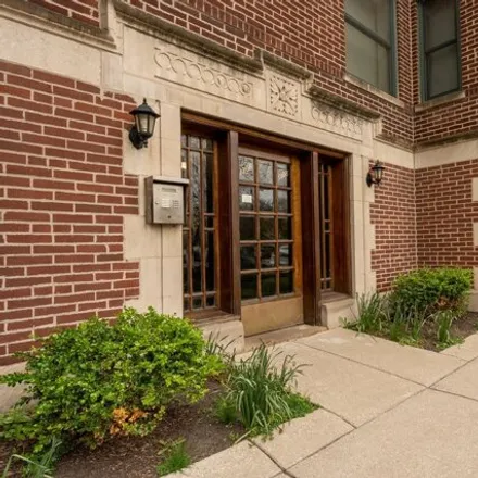 Rent this 1 bed condo on 5543-5559 South Kimbark Avenue in Chicago, IL 60637