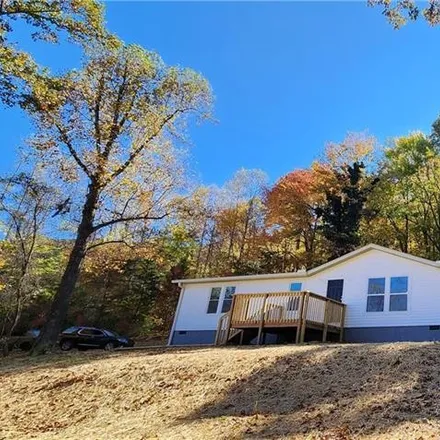 Buy this 3 bed house on Shirleys Way in Buncombe County, NC