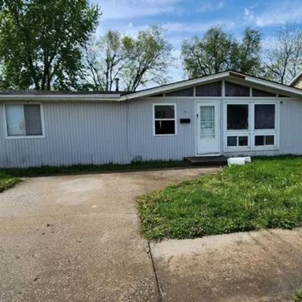 Buy this 4 bed house on 18 Jackson Street in Chillicothe, MO 64601