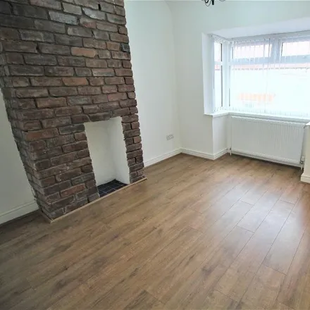 Image 3 - Middleton Road, Liverpool, L7 0JL, United Kingdom - Townhouse for rent