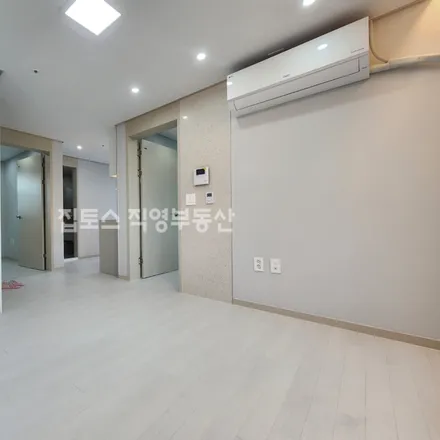 Rent this 2 bed apartment on 서울특별시 강북구 미아동 305-69
