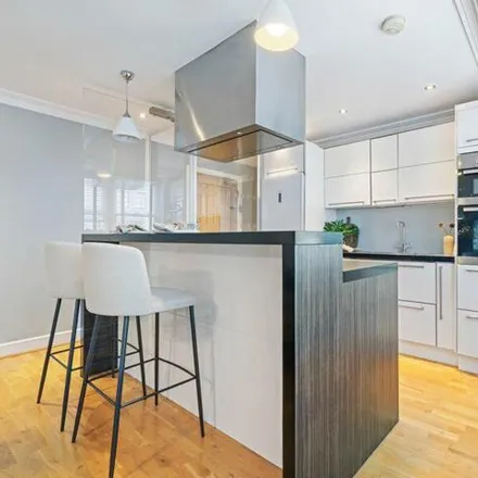 Image 2 - Bristol House, 80A Southampton Row, London, WC1B 4BA, United Kingdom - Apartment for sale