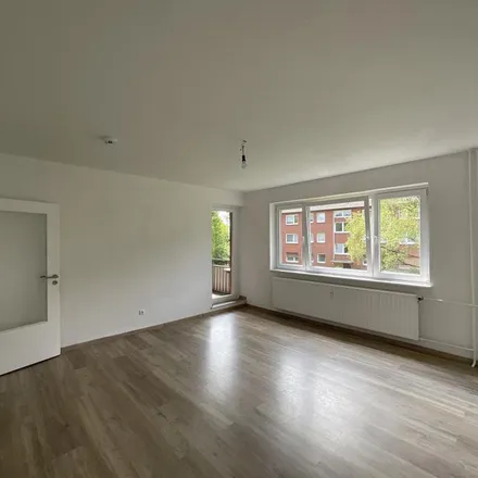 Rent this 3 bed apartment on Wiesenstraße 41 in 26603 Aurich, Germany