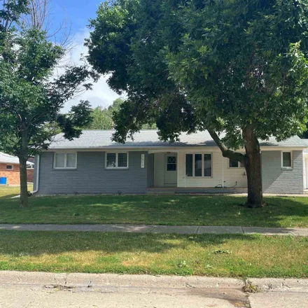 Buy this 3 bed house on 1511 East 3rd Street in Sheldon, IA 51201