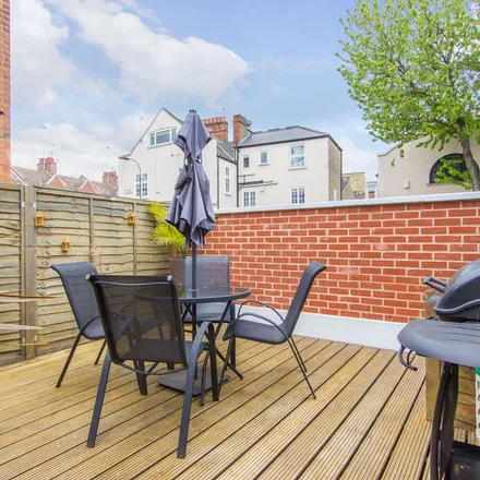 Rent this 1 bed apartment on 33 Tamworth Street in London, SW6 1LG