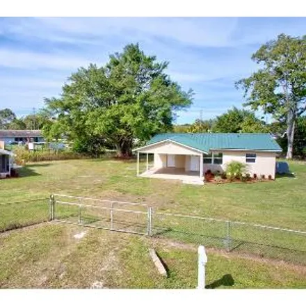Image 1 - 2801 Southeast 35th Avenue, Taylor Creek, Okeechobee County, FL 34974, USA - House for sale