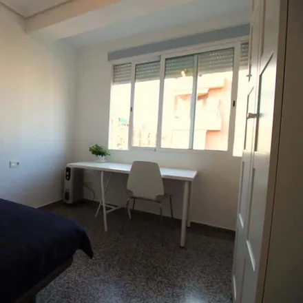 Image 2 - Carrer del Doctor Vicente Pallarés, 42, 46021 Valencia, Spain - Room for rent
