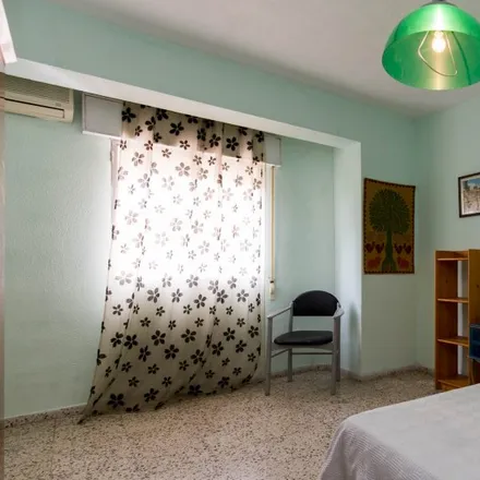Rent this 3 bed room on Calle San Esteban in 18013 Granada, Spain