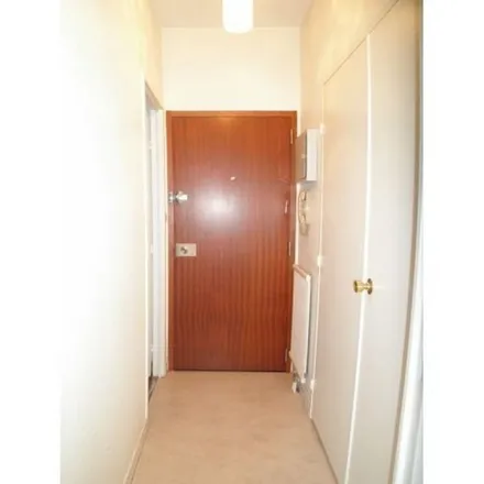 Image 3 - La Sale, Route d'Angers, 49000 Écouflant, France - Apartment for rent