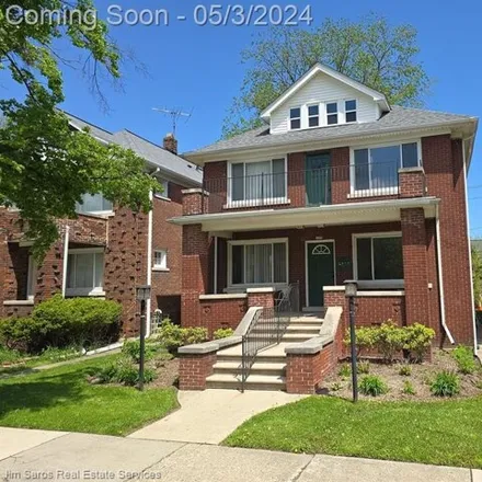 Rent this 2 bed apartment on 15298 Saint Paul Street in Grosse Pointe Park, MI 48230