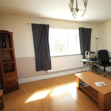 Image 2 - Friars Court, Eccles, M5 5AH, United Kingdom - Room for rent