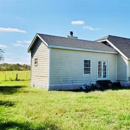 Rent this 3 bed house on 387 2nd Street in San Felipe, Austin County