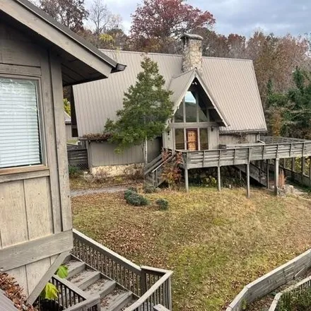 Buy this 6 bed house on 398 Boone Lake Circle in Sullivan County, TN 37618