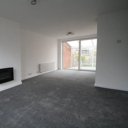 Image 5 - Hall Orchards Avenue, Wetherby, LS22 6SN, United Kingdom - Duplex for rent