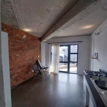 Image 1 - Little Addis Café, Fox Street, Johannesburg Ward 61, Johannesburg, 2001, South Africa - Apartment for rent