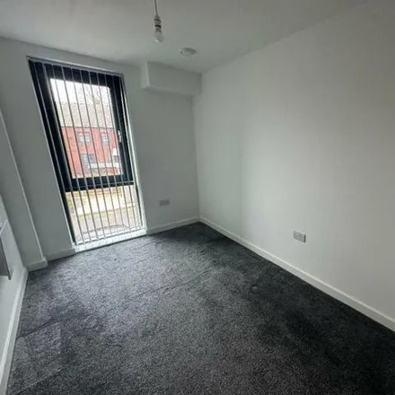 Image 2 - Longsight, Stockport Road / opposite Plymouth Grove West, Stockport Road, Victoria Park, Manchester, M12 4PW, United Kingdom - Room for rent