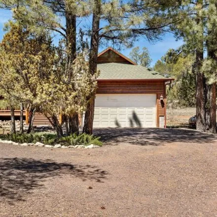 Image 2 - 3366 Navajo Drive, Navajo County, AZ 85933, USA - House for sale