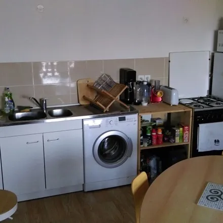 Rent this 3 bed apartment on 4 Rue Descartes in 44000 Nantes, France