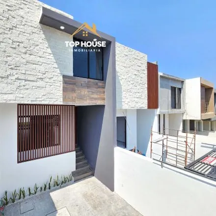 Buy this 3 bed house on Calle Cerrajeros in 94297 Boca del Río, VER