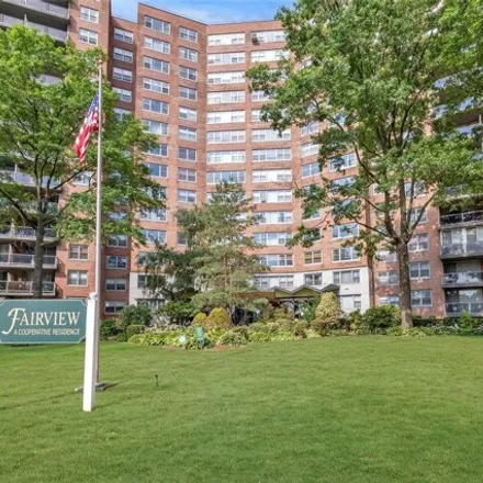 Buy this studio apartment on 61-20 Grand Central Pkwy Unit A708 in Forest Hills, New York