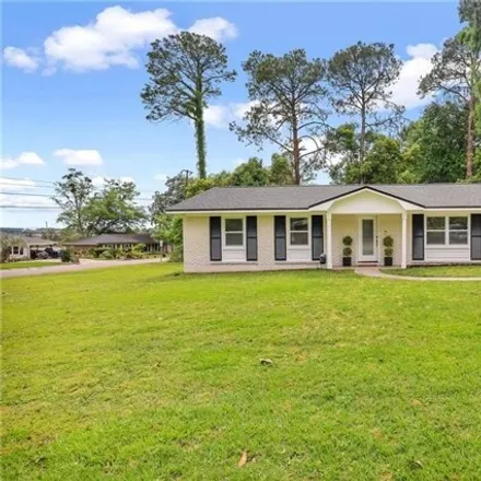 Rent this 4 bed house on 645 Dyches Drive in Rivers End, Savannah