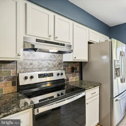 Image 7 - 12144 Island View Circle, Germantown, MD 20874, USA - Townhouse for sale