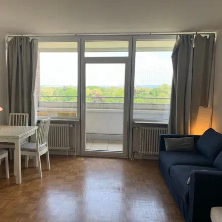 Rent this 2 bed apartment on Am Bonneshof 30 in 40474 Dusseldorf, Germany