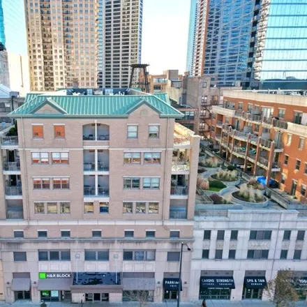 Buy this 3 bed condo on 1111 South State Street in Chicago, IL 60605