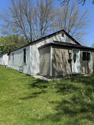 Image 1 - 1610 West 11th Street, Marion, IN 46953, USA - House for sale