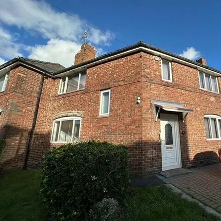 Rent this 3 bed duplex on Kids 1st Steps in 12 Lane End Road, Manchester