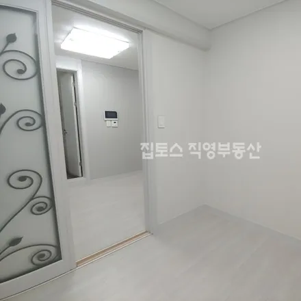 Image 8 - 서울특별시 서초구 잠원동 45-2 - Apartment for rent