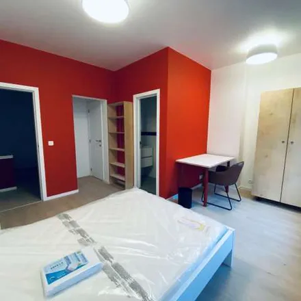 Image 6 - Rue Marie Depage - Marie Depagestraat 3, 1180 Uccle - Ukkel, Belgium - Apartment for rent