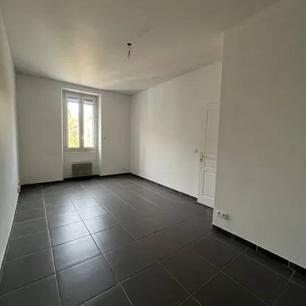 Rent this 2 bed apartment on unnamed road in 13013 Marseille, France