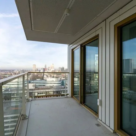Rent this 3 bed apartment on Gedempte Zalmhaven 761 in 3011 BT Rotterdam, Netherlands