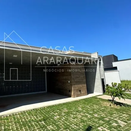 Buy this studio house on Avenida Deputado Federal Mário Eugênio in Condomínio Village Damha III, Araraquara - SP