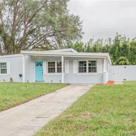 Rent this 4 bed house on 1402 Bessmor Road in Winter Park, FL 32789