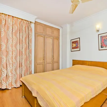 Rent this 2 bed apartment on New Delhi in Delhi, India