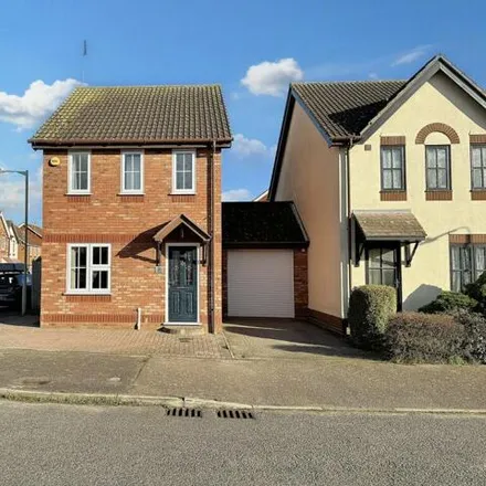 Buy this 3 bed house on Wilding Drive in Kesgrave, IP5 2AE
