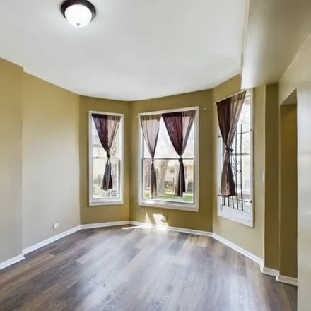 Image 3 - 6121 South Sangamon Street, Chicago, IL 60621, USA - House for sale