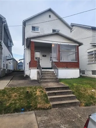 Rent this 3 bed house on 26th Street in Vandergrift Heights, Vandergrift