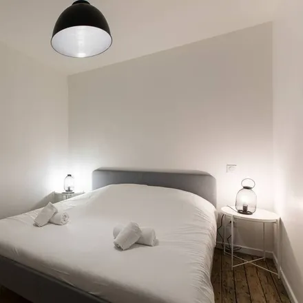 Rent this 2 bed apartment on Castillon-la-Bataille in Avenue Gambetta, 33350 Castillon-la-Bataille