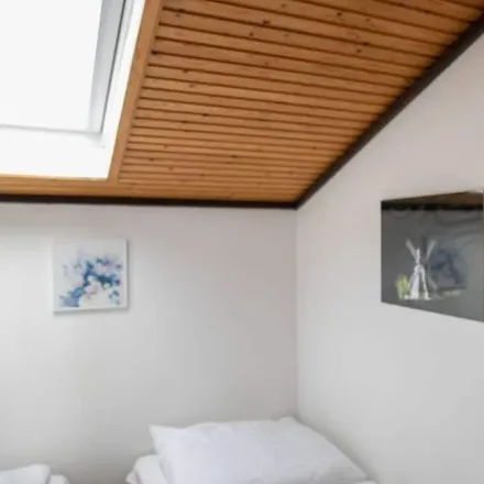 Rent this 2 bed apartment on 25718 Friedrichskoog
