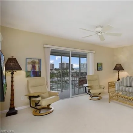 Image 7 - Royal Pelican Condos, Fort Myers Beach, Lee County, FL, USA - Condo for sale