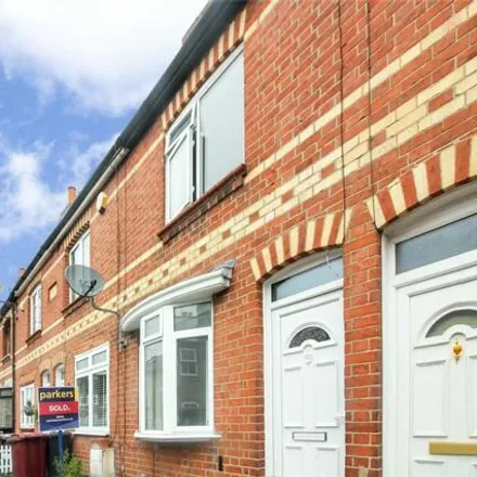 Buy this 2 bed townhouse on 235 Wykeham Road in Reading, RG6 1PL