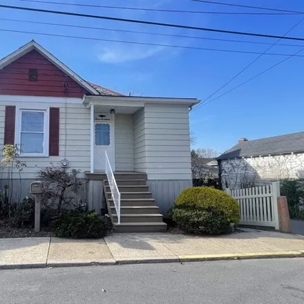 Buy this 3 bed house on Church of God in West Pike Street, Clarksburg