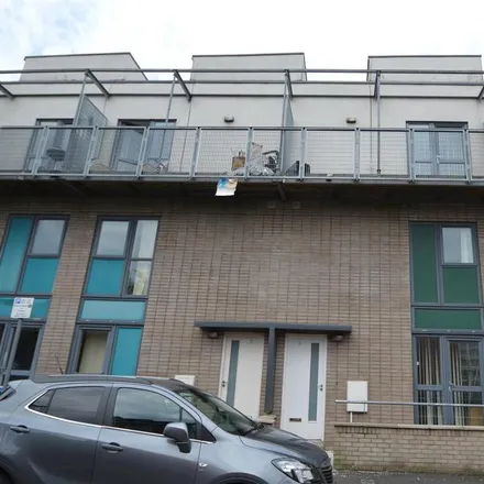 Rent this 3 bed townhouse on 1 Boston Street in Manchester, M15 5AY