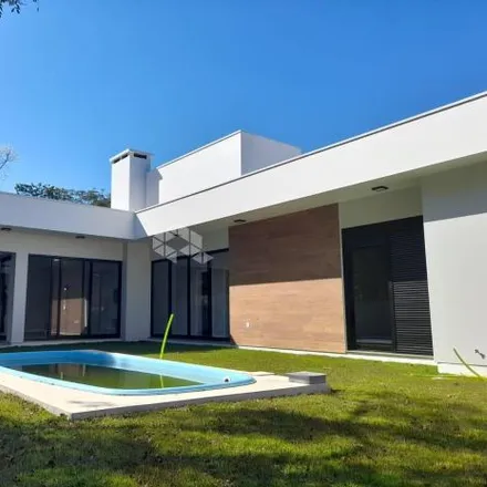 Buy this 4 bed house on Avenida Léo Kraether in Country, Santa Cruz do Sul - RS